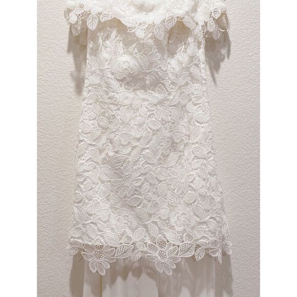 Self-Portrait Off-the-shoulder Guipure Gown - Picture 10 of 10